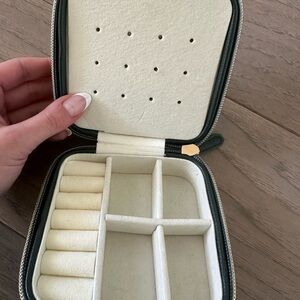 Elegant Cream Green Jewelry Organizer Box